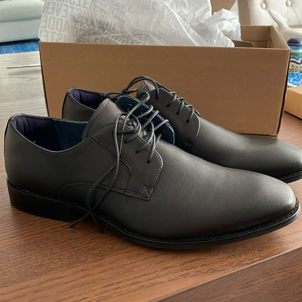 Steve Madden Men’s Sydney Dress Shoes